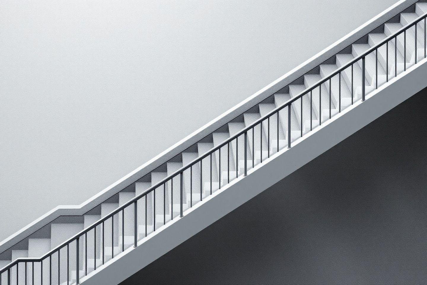 Polyamour : communication et règles pour gérer la jalousie en couple ouvert